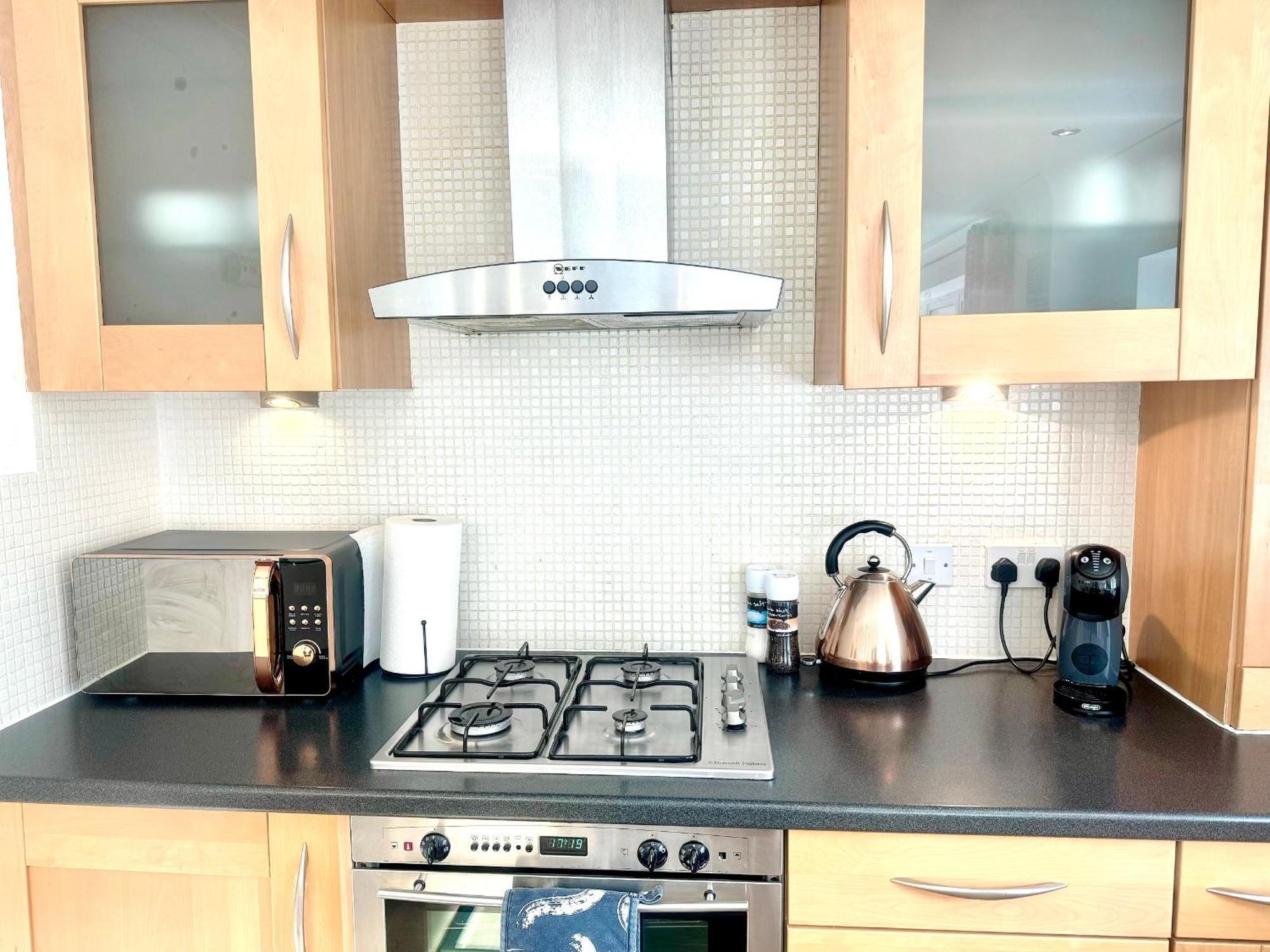 Kiwi Tree Serviced Apartemen